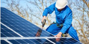 Installation Maintenance Panneaux Solaires Photovoltaïques à Chatillon-en-Michaille